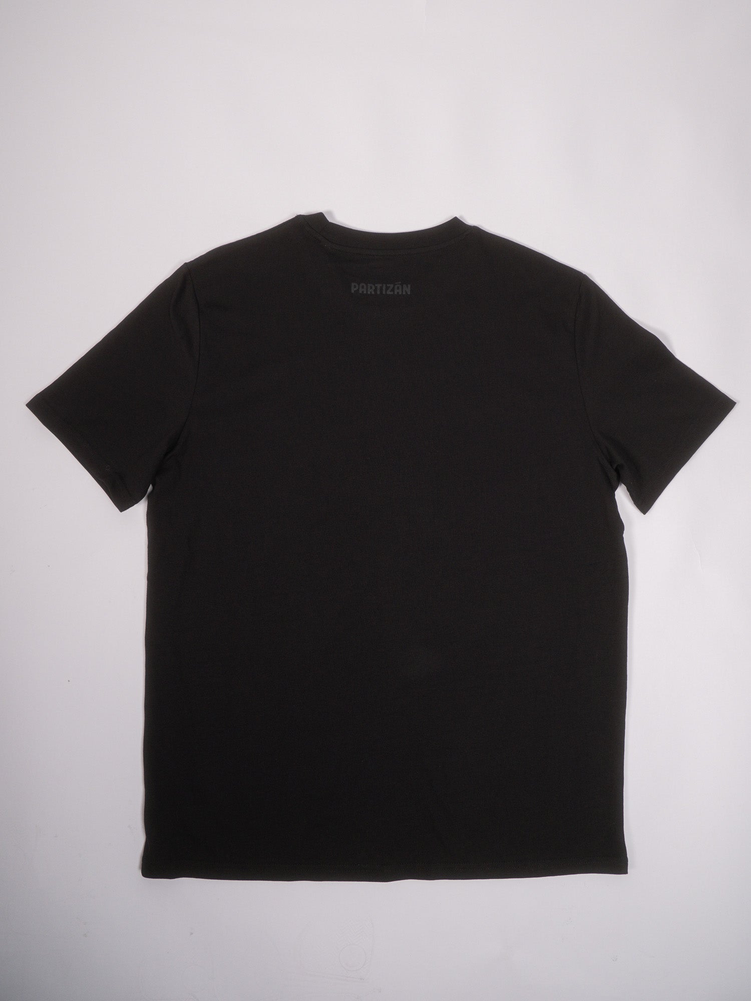 Lopakodó figurás póló